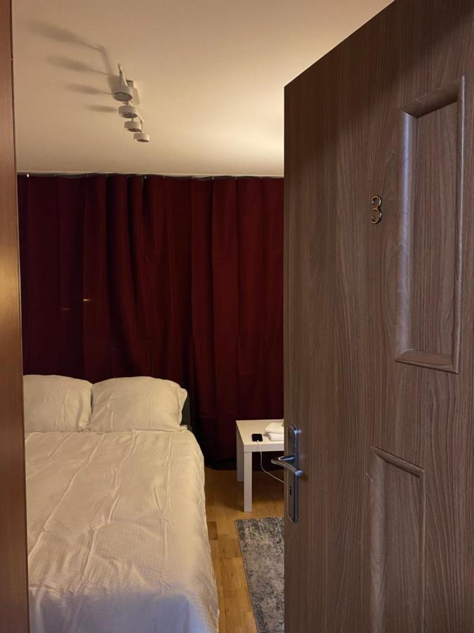 Bema Guest House - City Centre Breslavia Esterno foto